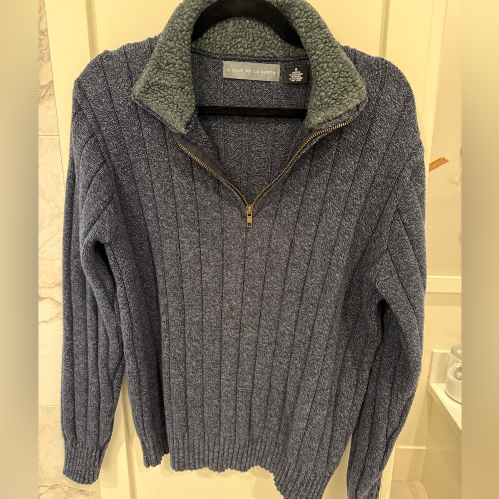 Oscar de la Renta Blue Zip-Up Sweater quarter zip